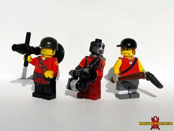 Подборка работ из LEGO в стиле различных игровых вселенных (часть 2).