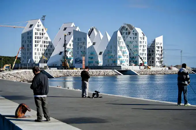 Жилой комплекс в Орхусе (8 фото)
