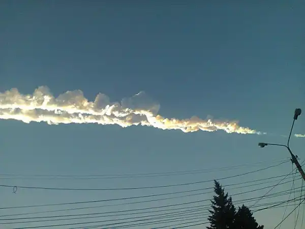 Взрыв болида в небе над Челябинском