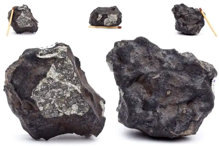 Первые фотоснимки знаменитого челябинского метеорита