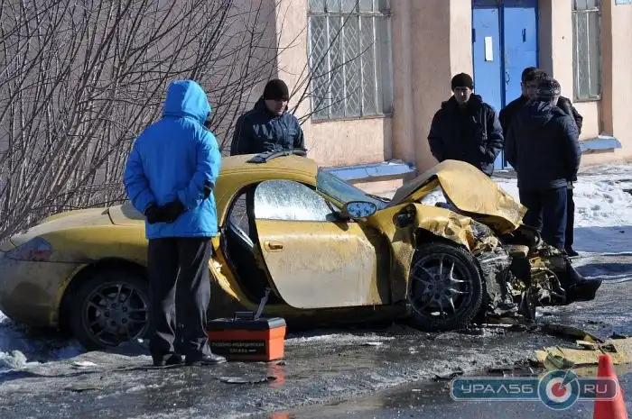 Страшная лобовая авария Porsche и ВАЗ Страшная лобовая авария Porsche и ВАЗ