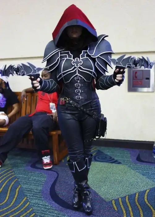 Подборка персонажей с фестиваля Megacon 2013 Подборка персонажей с фестиваля Megacon 2013