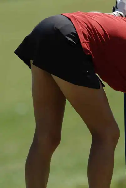 Кто сказал, что гольф не женская игра?