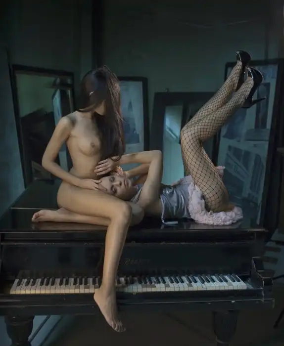 Beauty erotic photos #58