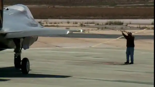 Вертикальный взлёт и посадка F-35B