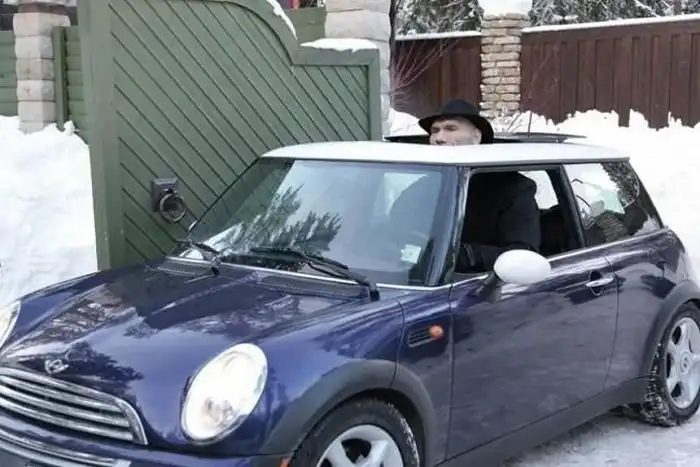 Подборка автомобильных приколов. Часть 19 Подборка автомобильных приколов. Часть 19
