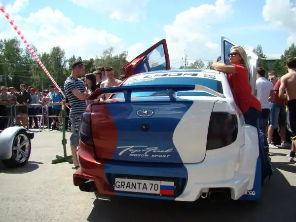 Tuning party 2013 + бонус конкурс мокрых маек