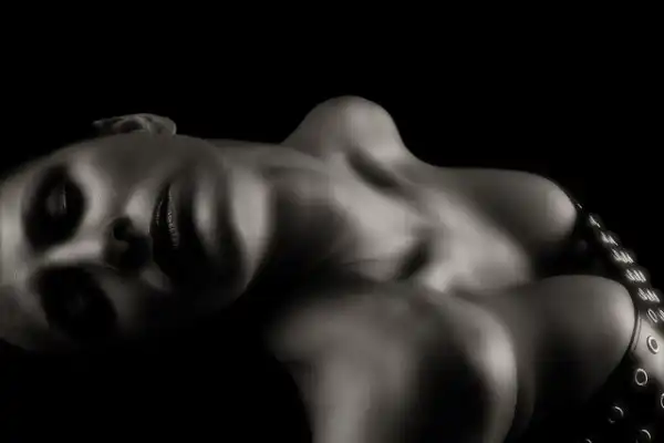 Женщины Штэфана Гезеля (Stefan Gesell)