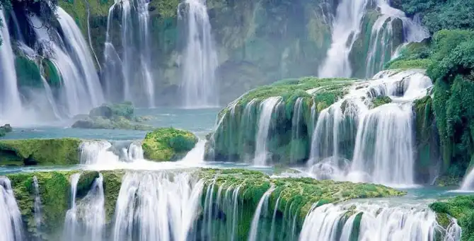 Завораживающая красота водопадов