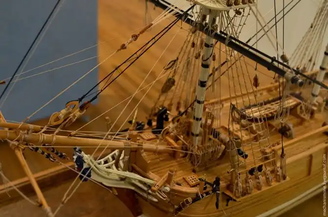 Экскурсия по музею моделей кораблей