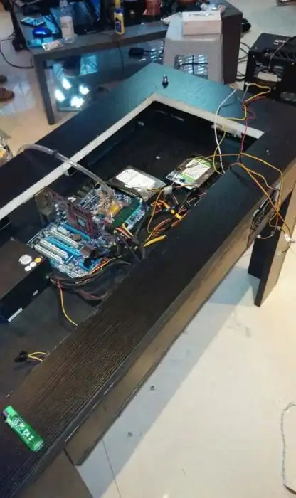 Встроенный ПК в компьютерном столе своими руками