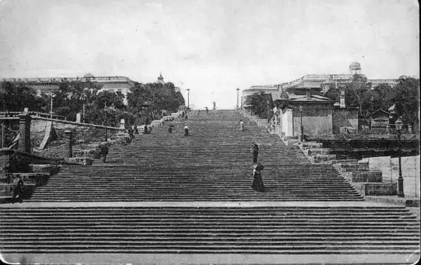 История Потемкинской лестницы