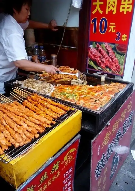 Умопомрачительная уличная кухня в Китае