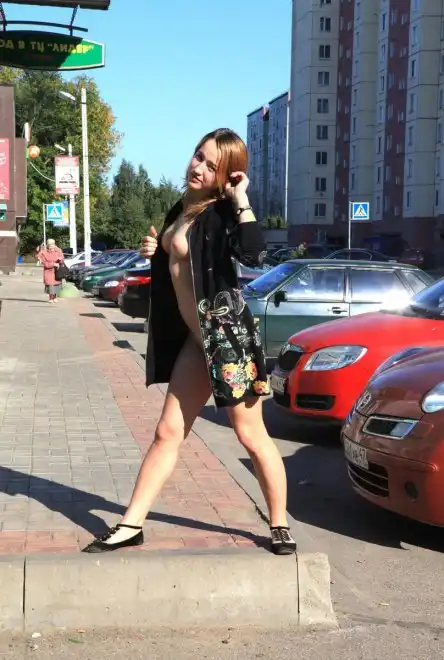 Девушки показывают себя #71