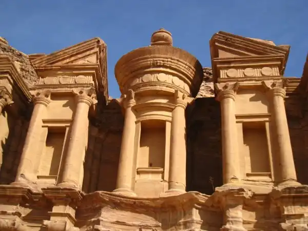 Петра (Petra)