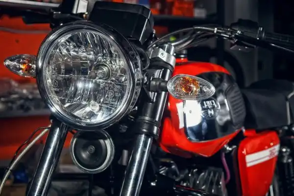 JAWA 350 Replica для ностальгирующих по молодости в СССР