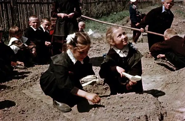 Советские школьники 50-х годов