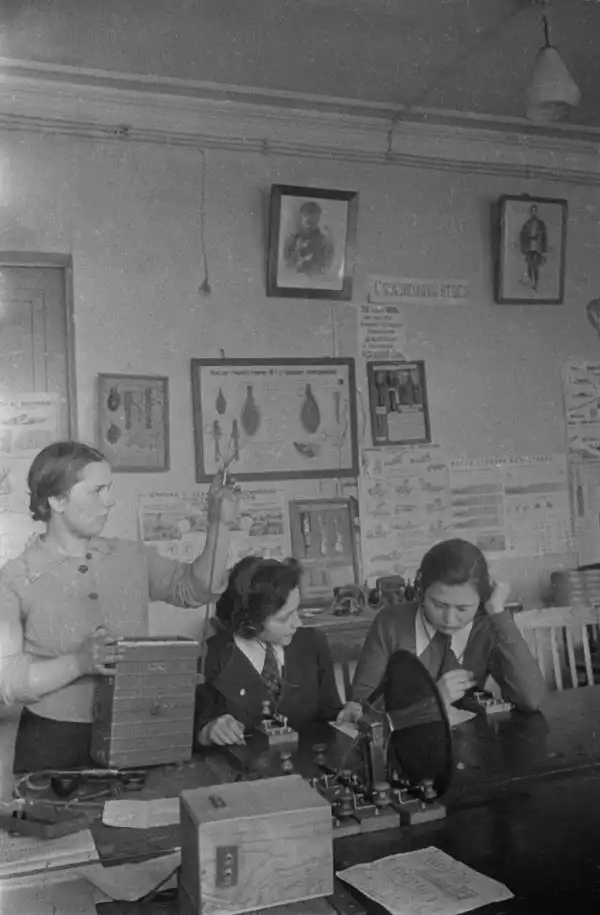 Советские школьники 50-х годов