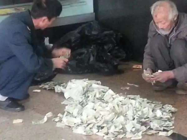 Сколько зарабатывают попрошайки в Пекине