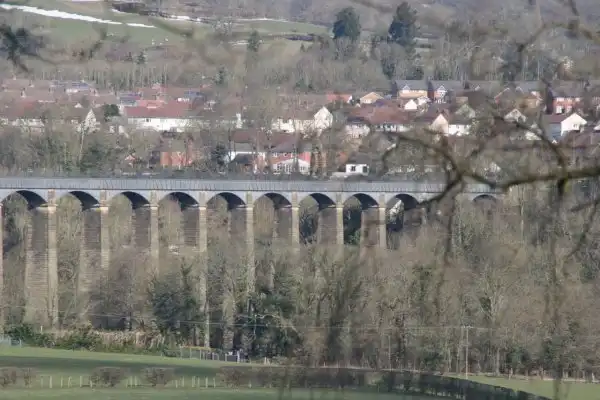 Понткисиллте (Pontcysyllte Aqueduct) 