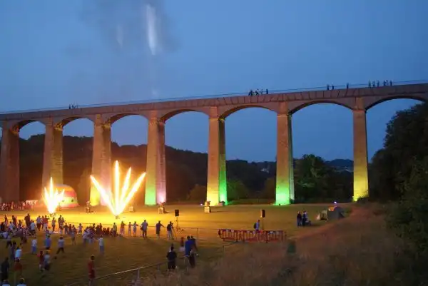 Понткисиллте (Pontcysyllte Aqueduct) 