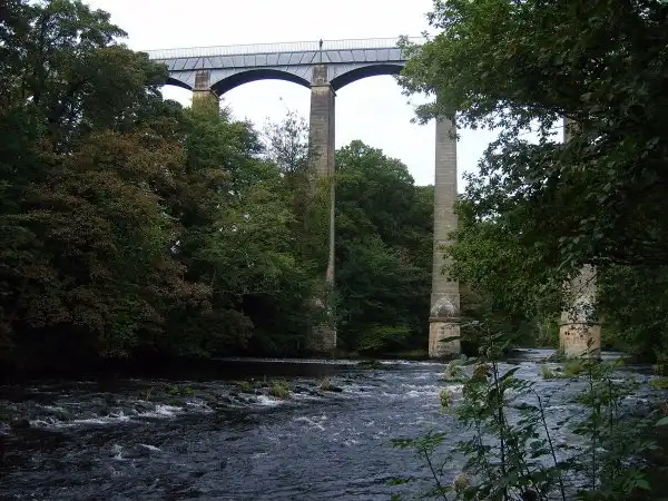Понткисиллте (Pontcysyllte Aqueduct) 