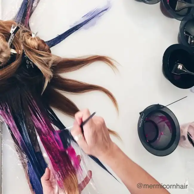 Парикмахеры придумали, как сделать прическу похожей на волосы русалки Ариэль