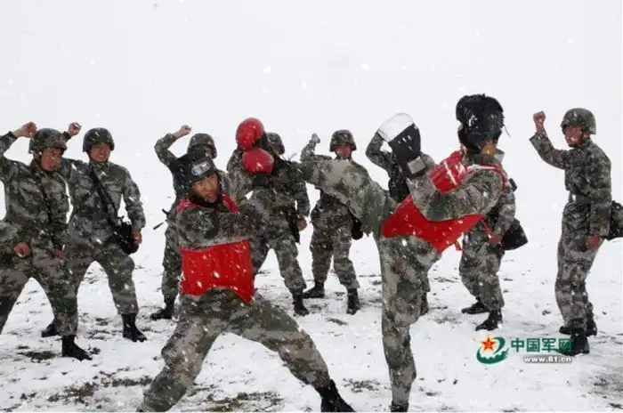 Зимние учения китайской армии