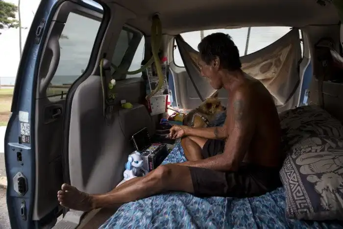 Жизнь бездомных людей на Гавайях