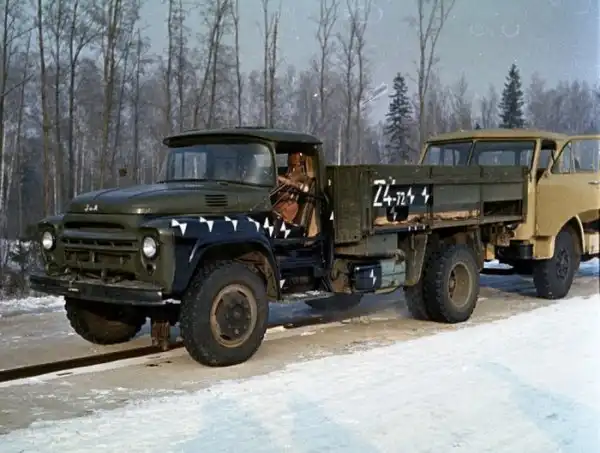 Как проводили краш-тесты грузовика ЗИЛ-130.