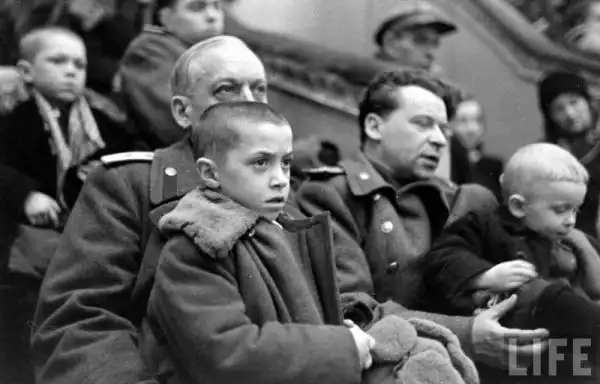 Москва 1947 года в журнале Life