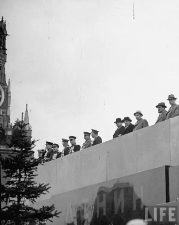 Москва 1947 года в журнале Life