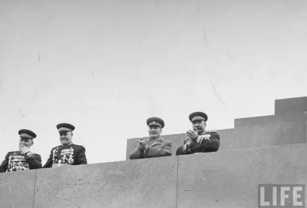 Москва 1947 года в журнале Life