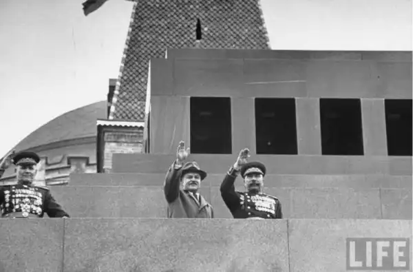 Москва 1947 года в журнале Life