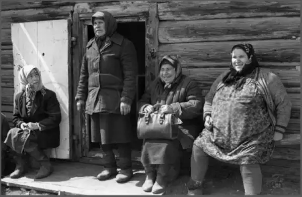 Непарадный социализм