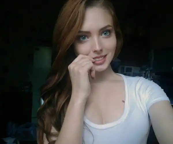 Девчата (18+)