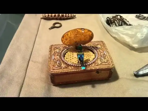 Музыкальная шкатулка, которой 200 лет