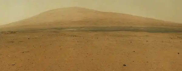 Марсоход curiosity изучает темные дюны