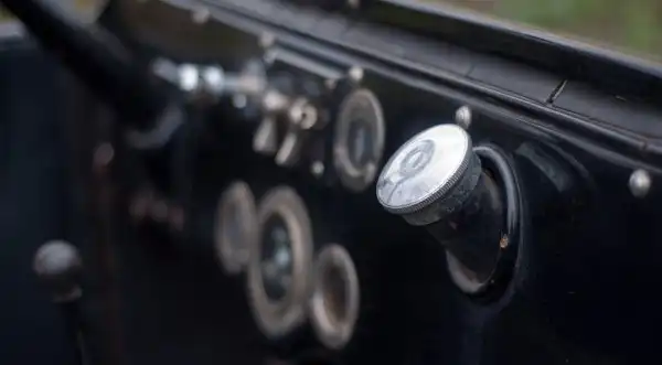 Он царя видел! Тест-драйв Studebaker SD Four 1915 года.