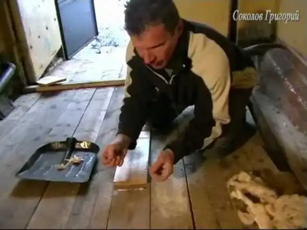 Огонь катанием ваты с мелом