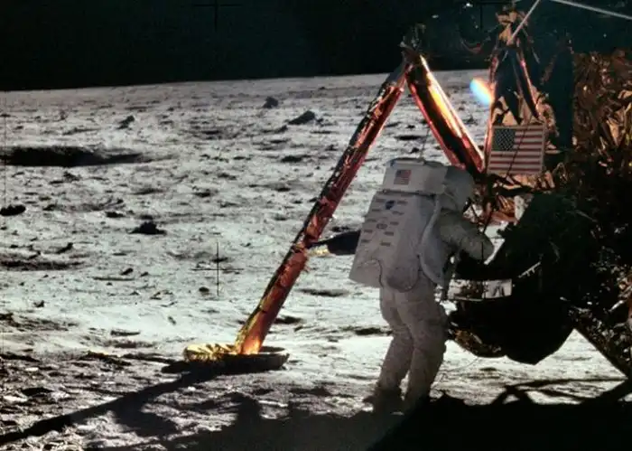 Фотки миссии apollo на луну