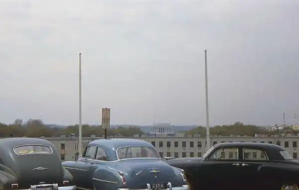 Автомобильная Америка 40-60-х в цвете