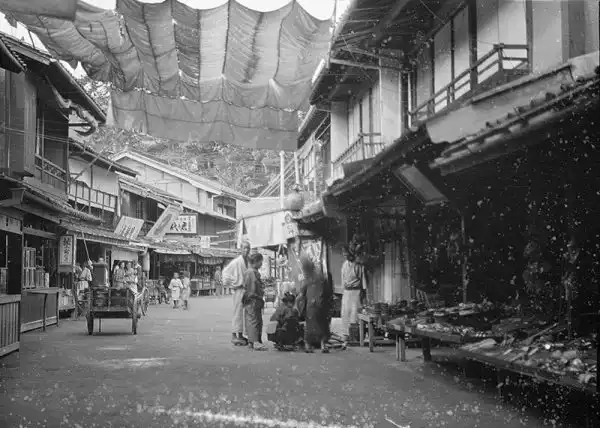 1908 год, Япония