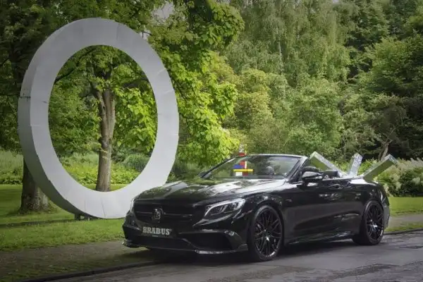 Brabus представил самый мощный в мире кабриолет