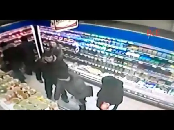 Внешность обманчива. Или в очках - не значит терпила.