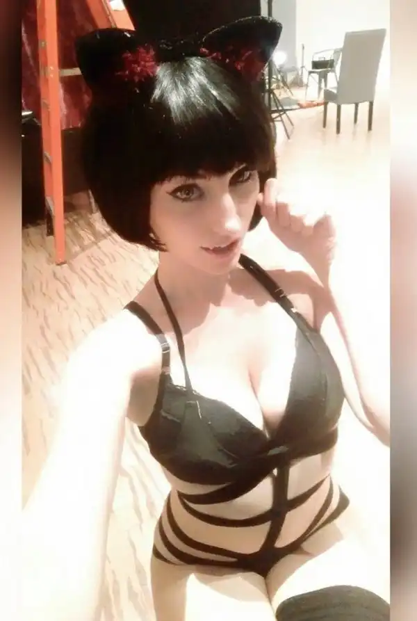 ДЕВЧАТА (18+)