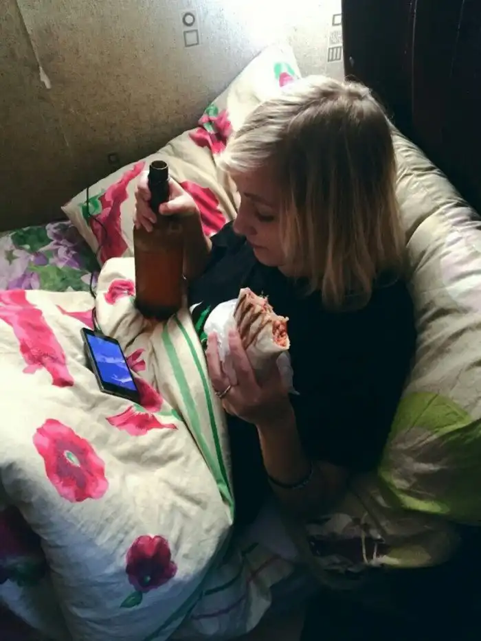 Фотографии из женских общежитий, которые не показывают родителям Фотографии из женских общежитий, которые не показывают родителям