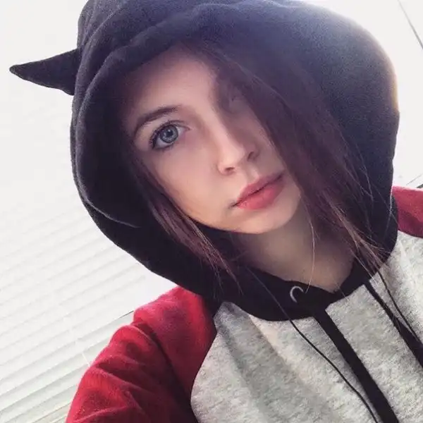 ДЕВЧАТА (18+)