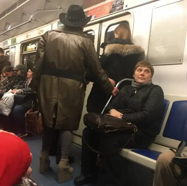 Модники из метрополитена
