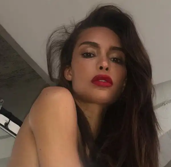 Девушкой месяца журнала Playboy впервые стала трансгендерная модель Инес Рау
